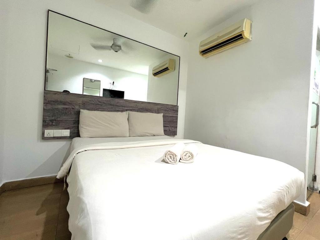 Tropical Hotel Kota Damansara Petaling Jaya Exteriör bild